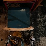 パーツバラバラ…