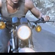 寝れなくなった…